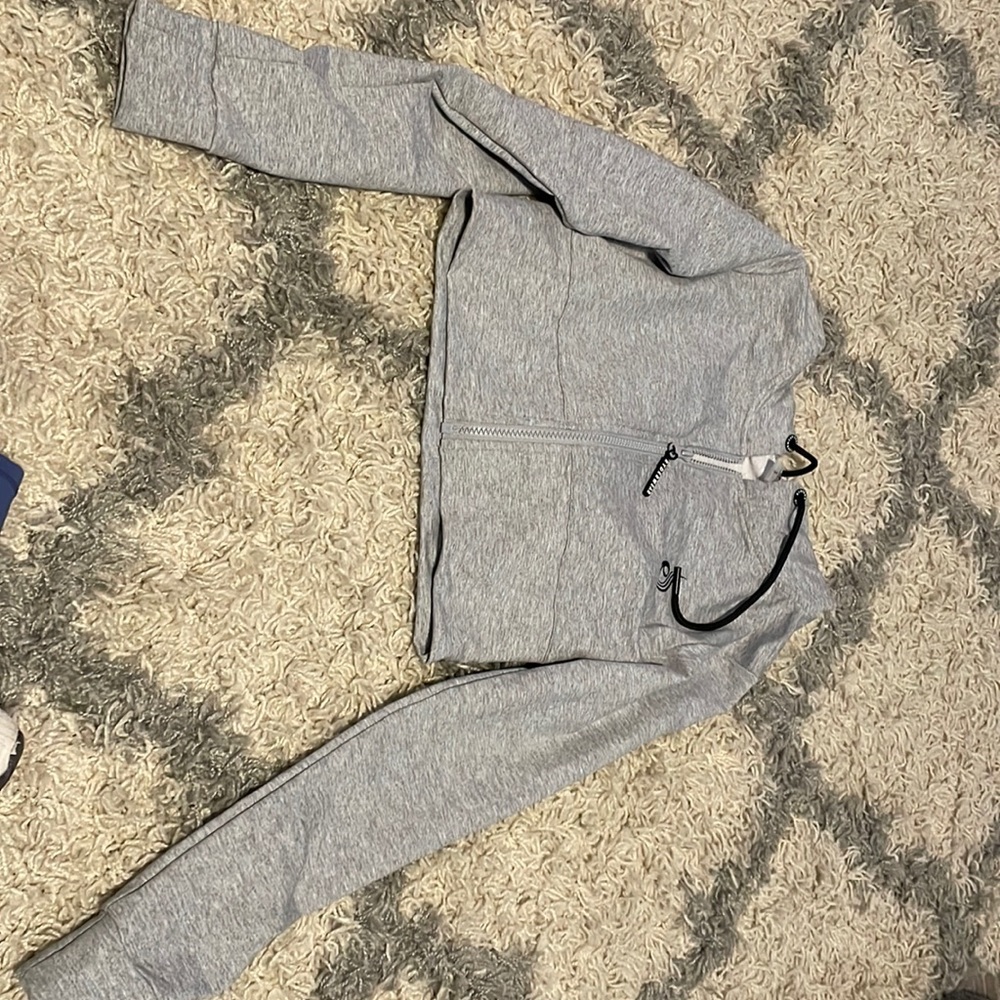 Crop hoodie